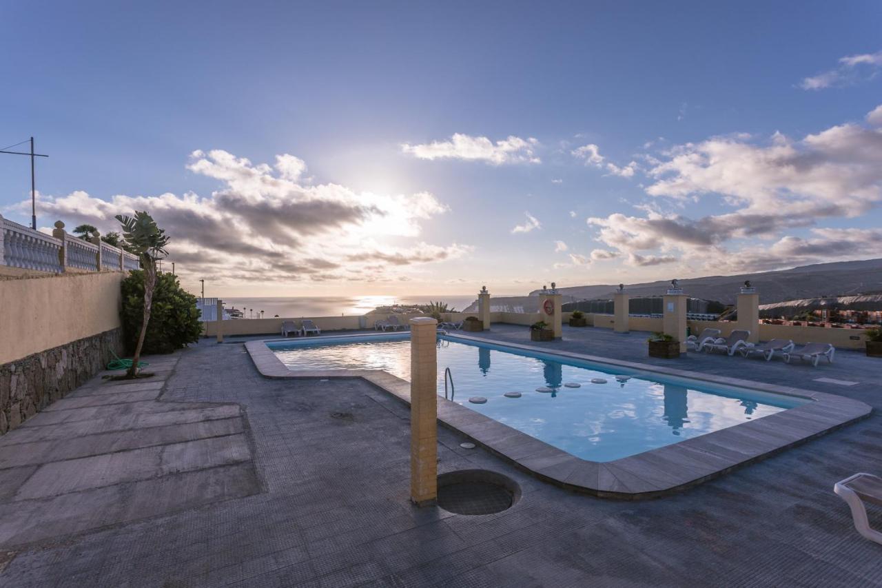 Lightbooking Playa De Amadores La Concha Amplia Terraza Con Barbacoa Puerto Rico  Eksteriør billede